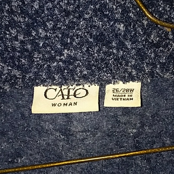 A light jacket 🖤 - Picture 2 of 2